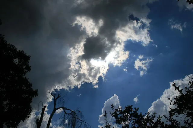Imogen Heap – Closing In