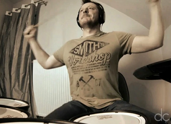Knife Party – Bonfire drum cover by GELUZ