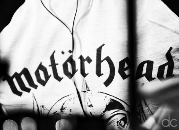 Tribute to Motörhead__Shoot You In The Back