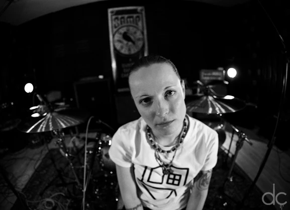 Korn – Spike In My Veins (drum cover by Vicky Fates)